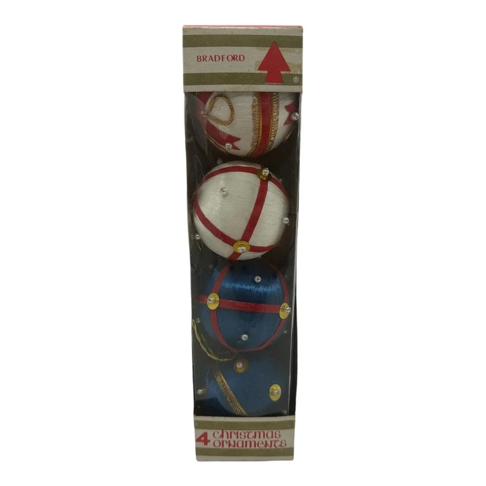 Vintage Box of‎ 4 Bradford Unbreakable Christmas Ornaments 2.5
